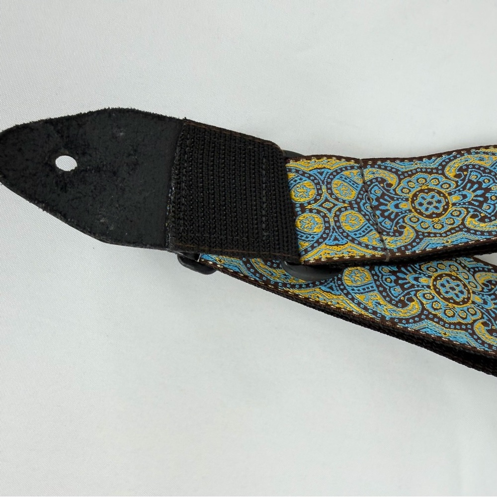 Ernie Ball Classic Jacquard Imperial Paisley Guitar Strap - Picture 5 of 8